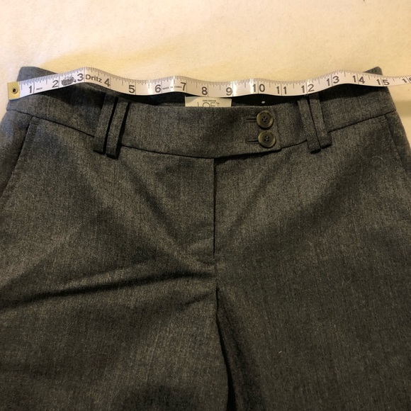 Women’s Ann Taylor LOFT 4P gray 100% wool pants. - Picture 2 of 8